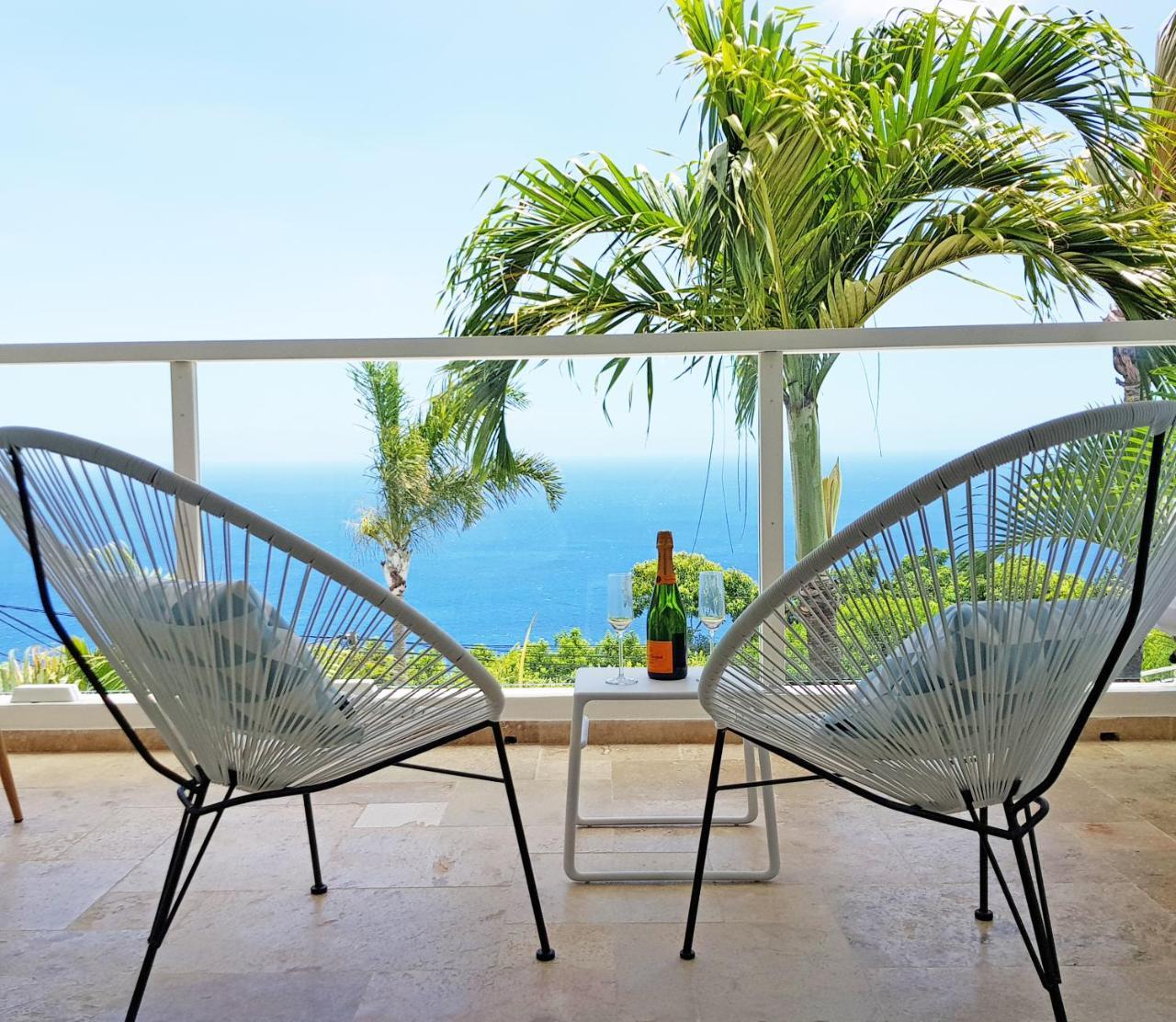 LA BOHEME, résidence de 5 appartements avec piscine, vue océan, Petite Ile Exterior foto